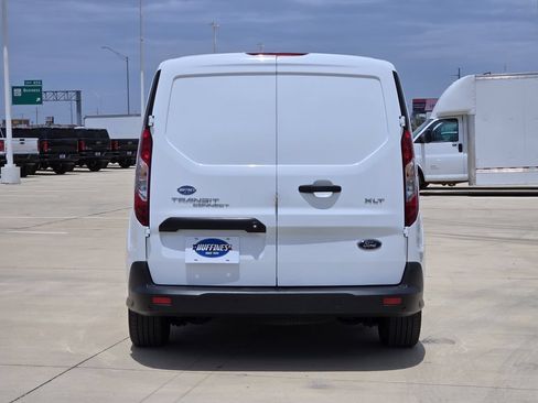 Used 2023 Ford Transit Connect XLT FWD image 6