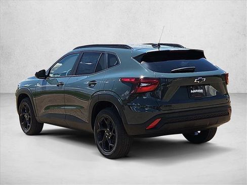 New 2026 Chevrolet Trax LT w/ Driver Confidence Package FWD image 9
