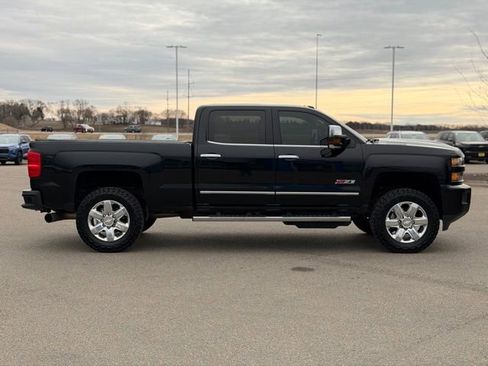 Used 2018 Chevrolet Silverado 3500 LTZ w/ Duramax Plus Package image 3