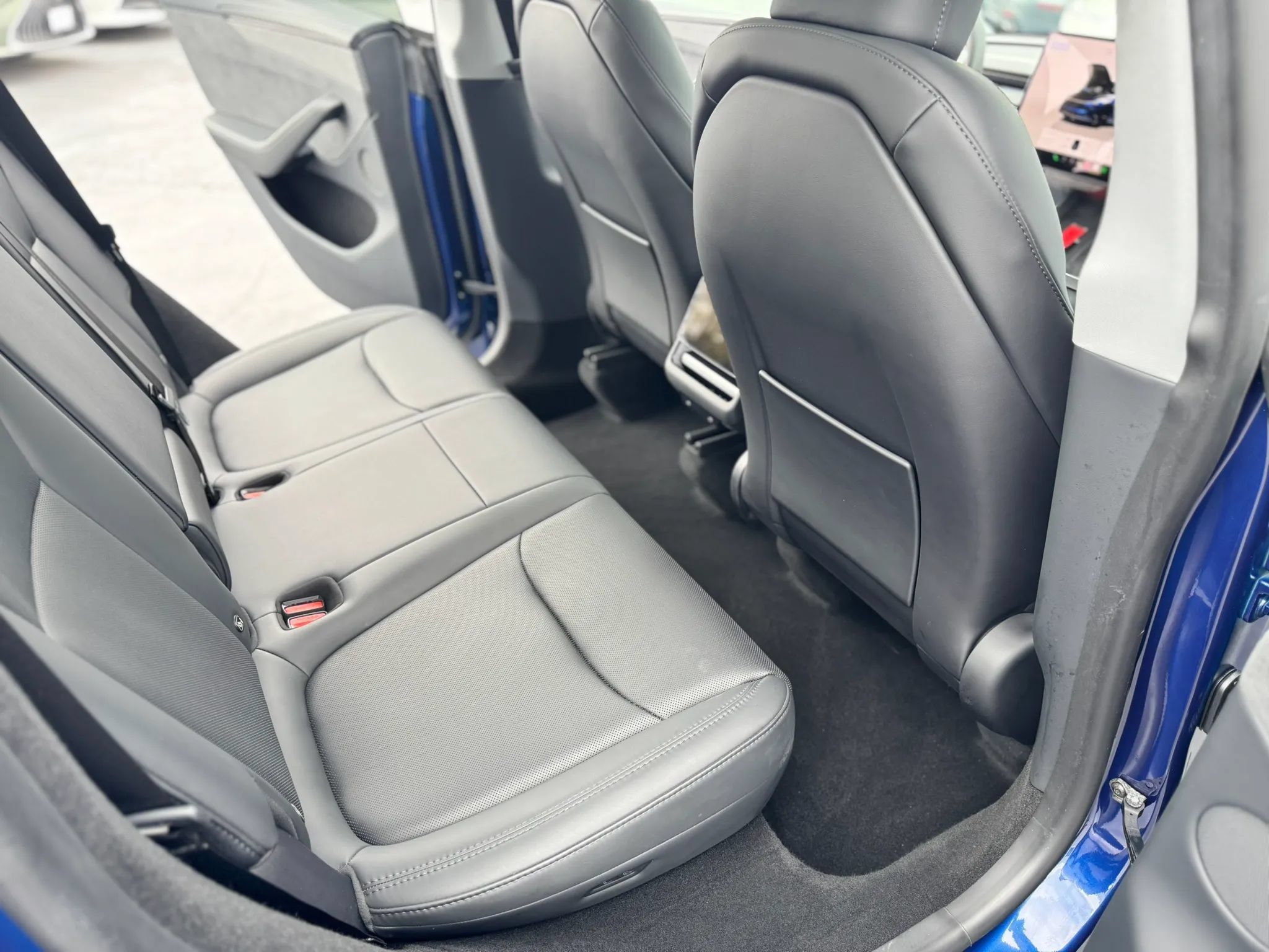Used 2026 Tesla Model Y Long Range AWD/4WD image 15