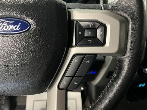 Used 2018 Ford F150 Lariat image 11