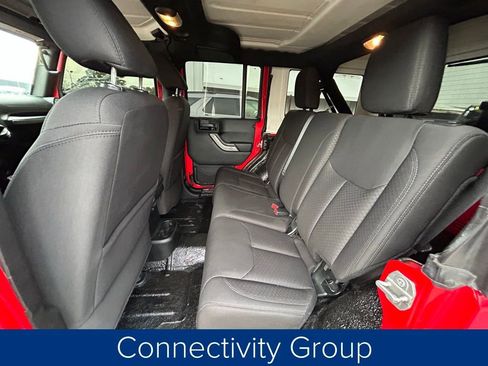 Used 2018 Jeep Wrangler Unlimited Sport S image 16