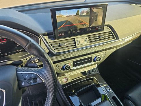 Used 2022 Audi SQ5 Prestige image 29