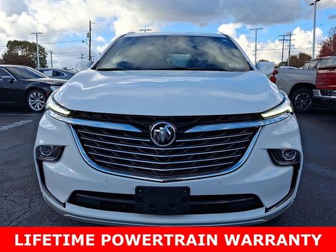 Used 2024 Buick Enclave Premium image 2