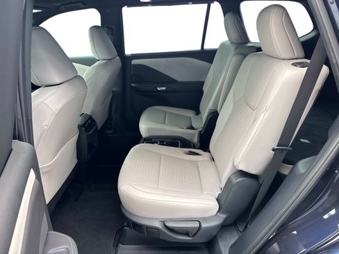 Certified 2024 Lexus TX 350 AWD w/ Captains Chair Package image 14