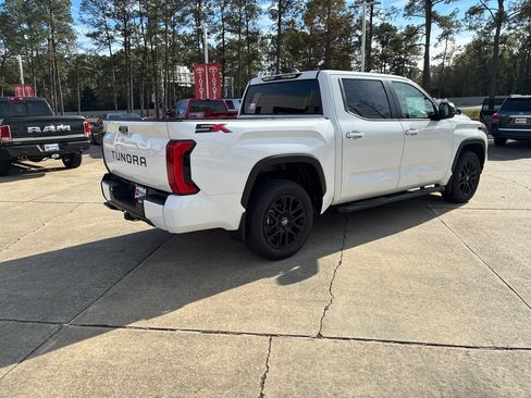 New 2026 Toyota Tundra SR5 image 7