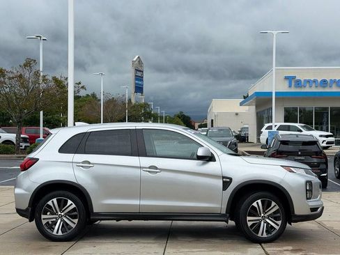 Used 2025 Mitsubishi Outlander Sport ES AWD/4WD image 4