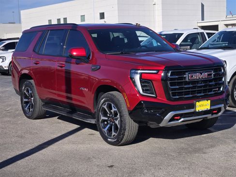 Used 2025 GMC Yukon AT4 image 3