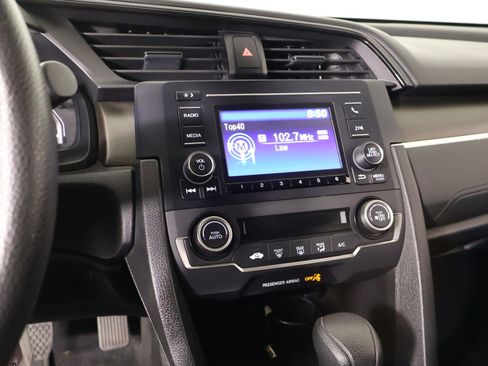 Used 2020 Honda Civic LX image 5