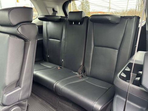 New 2026 Toyota Grand Highlander XLE image 7