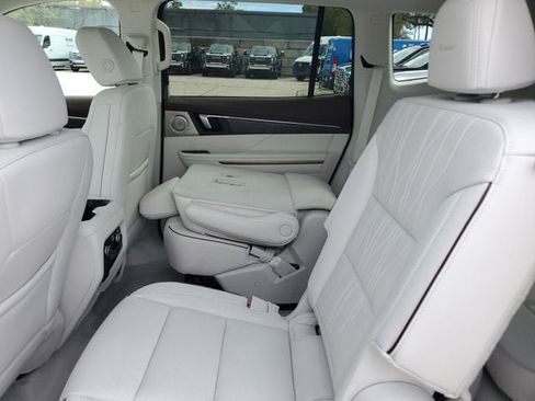 New 2026 Buick Enclave Avenir w/ Super Cruise Package image 11