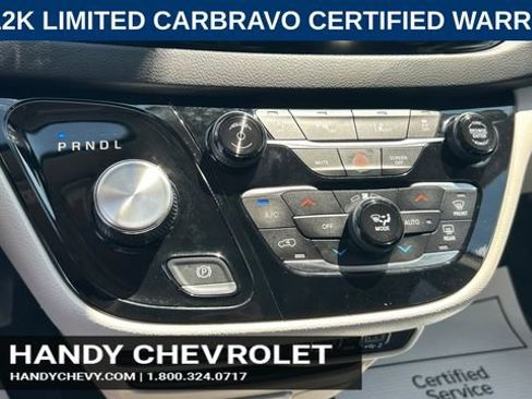 Used 2024 Chrysler Pacifica Touring-L FWD image 27