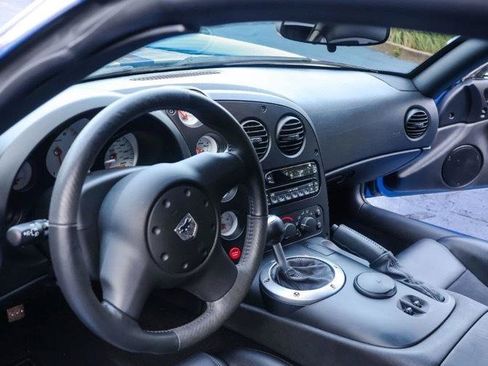 Used 2006 Dodge Viper SRT-10 RWD image 13