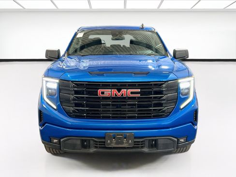 Used 2023 GMC Sierra 1500 Elevation AWD/4WD image 2
