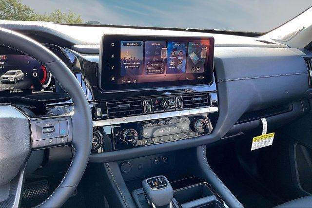 New 2026 Nissan Pathfinder SL w/ SL Premium Package FWD image 6
