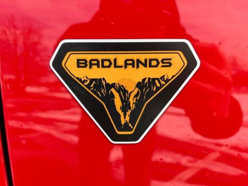 Certified 2021 Ford Bronco Badlands image 40