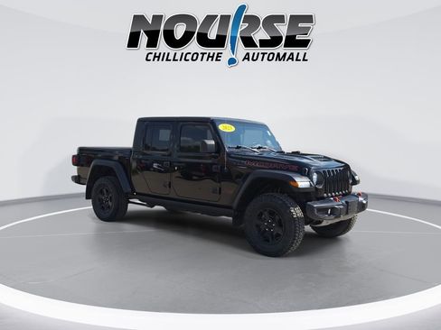 Used 2023 Jeep Gladiator Mojave w/ Cold Weather Group AWD/4WD image 2