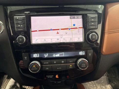 Used 2018 Nissan Rogue SL AWD/4WD image 11