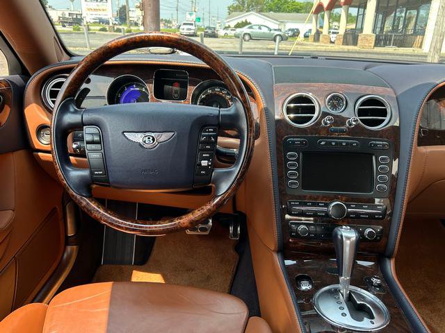 Used 2006 Bentley Flying Spur Flying Spur AWD/4WD image 20