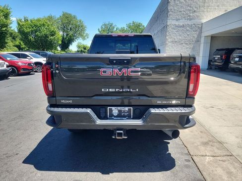 Certified 2023 GMC Sierra 2500 Denali w/ Denali Ultimate Package AWD/4WD image 7