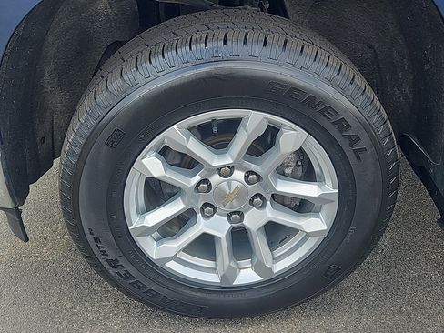 Used 2022 Chevrolet Silverado 1500 LT image 4