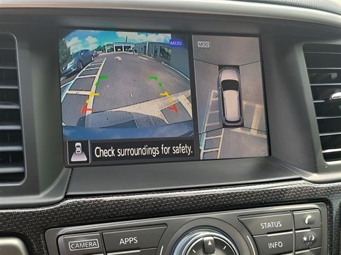 Used 2020 Nissan Pathfinder SL AWD/4WD image 25