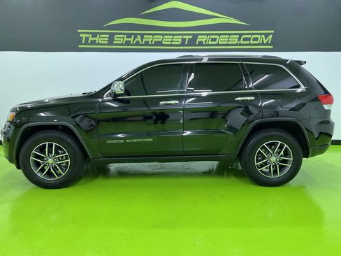 Used 2018 Jeep Grand Cherokee Limited AWD/4WD image 6