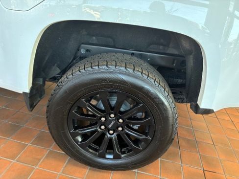 Used 2022 GMC Canyon Elevation Standard w/ Convenience Package image 33