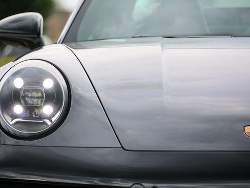 Used 2021 Porsche 911 Targa 4S AWD/4WD image 63