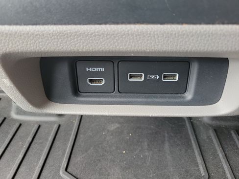 Used 2021 Honda Odyssey Touring image 19