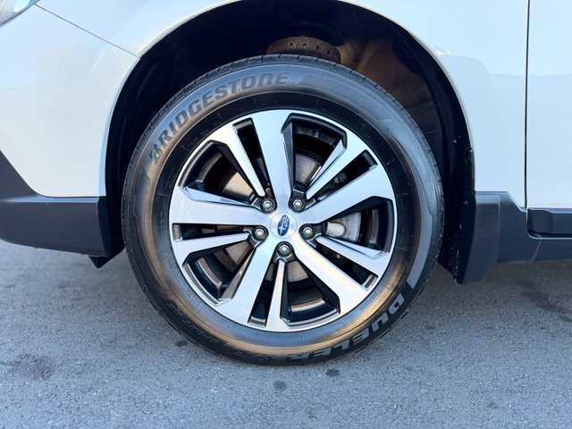 Used 2019 Subaru Outback 2.5i Limited AWD/4WD image 30