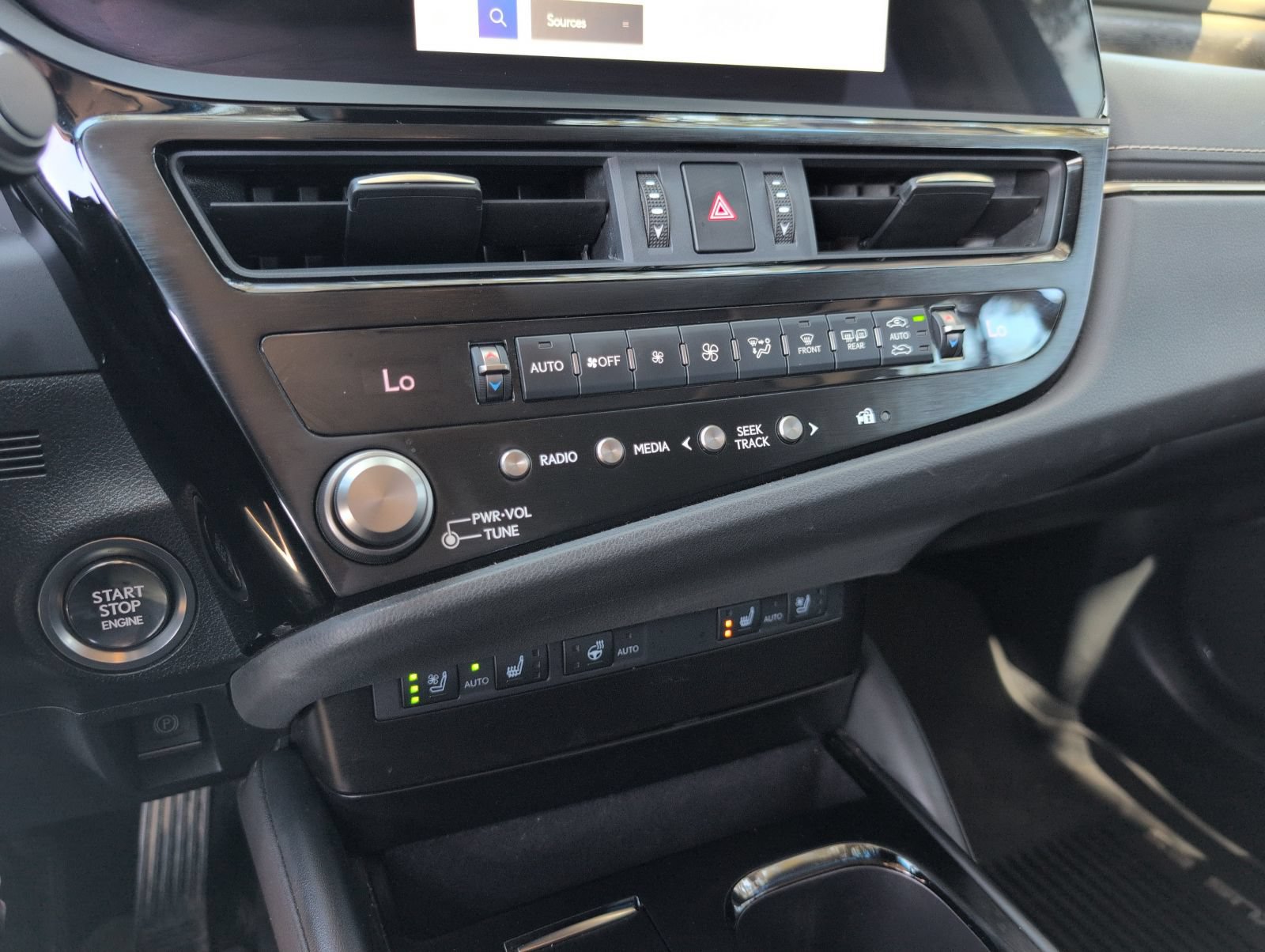 Certified 2023 Lexus ES 350 w/ Premium Package FWD image 14