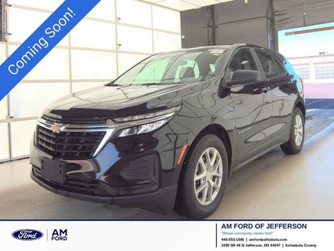 Used 2024 Chevrolet Equinox LS image 1