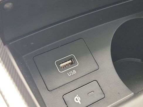 Certified 2023 Hyundai Santa Fe Limited image 31