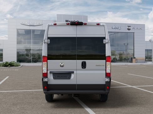 New 2025 RAM ProMaster 2500 w/ Quick Order Package 22G SLT FWD image 7