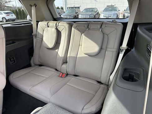 Used 2023 Lincoln Aviator Reserve w/ Elements Package Plus image 11