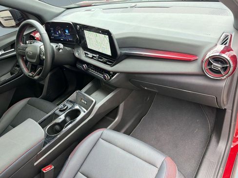 Used 2025 Chevrolet Equinox RS w/ Safety and Technology Package image 31