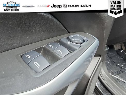 Used 2024 Chevrolet Trax LS FWD image 20