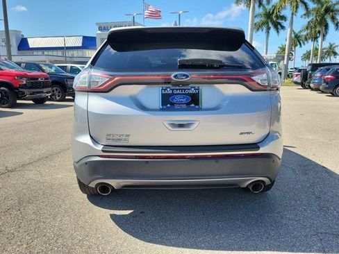 Used 2017 Ford Edge SEL w/ Equipment Group 201A FWD image 5