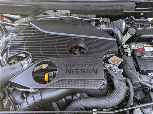 Used 2015 Nissan Juke SL image 22