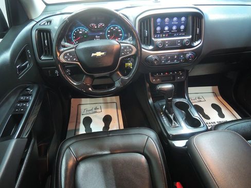 Used 2019 Chevrolet Colorado Z71 image 11