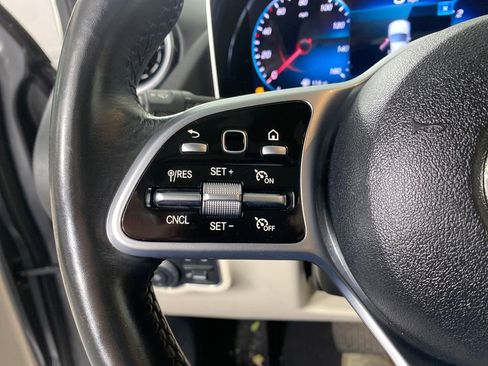 Used 2021 Mercedes-Benz GLA 250 4MATIC image 15