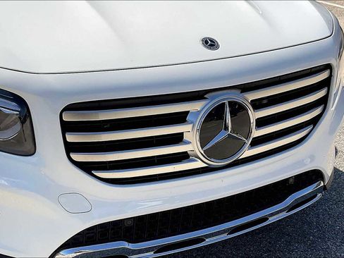 Certified 2025 Mercedes-Benz GLB 250 image 26