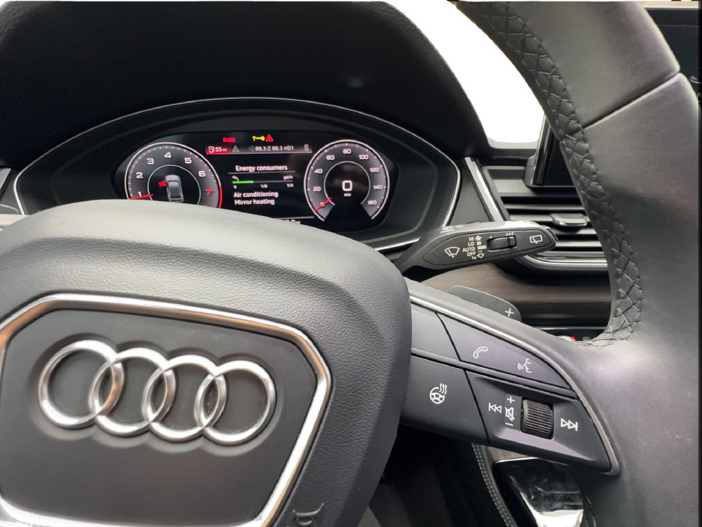Used 2023 Audi Q5 2.0T Premium Plus w/ Premium Plus Package AWD/4WD image 45