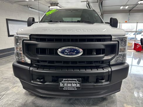 Used 2022 Ford F250 XL image 4