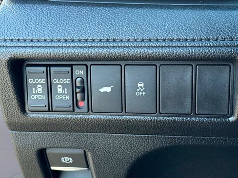 Certified 2025 Honda Odyssey EX-L image 33