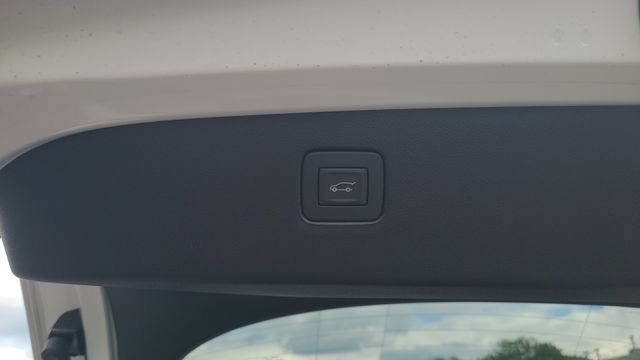 New 2026 Buick Envista Sport Touring w/ Convenience I Package FWD image 21