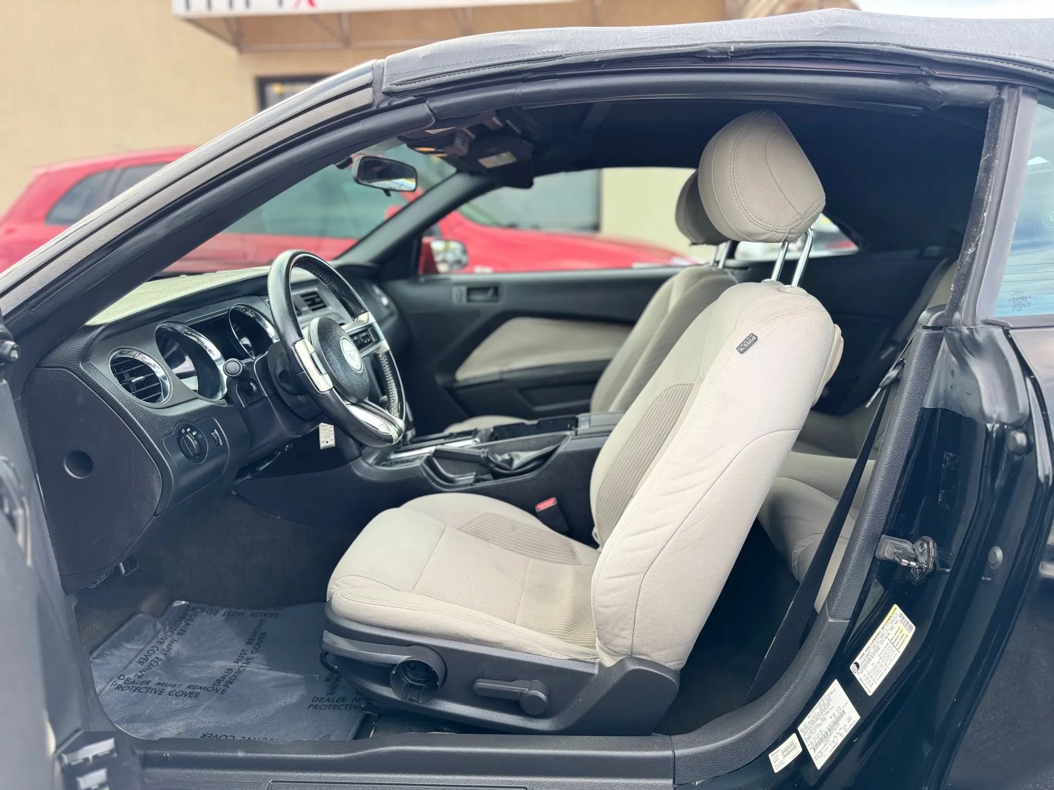 Used 2014 Ford Mustang Convertible RWD image 25