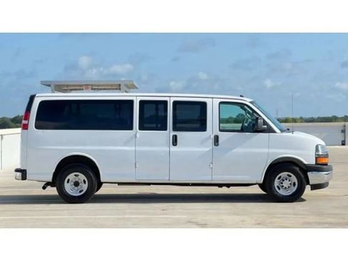 Used 2017 Chevrolet Express 3500 LT w/ LT Preferred Equipment Group image 48
