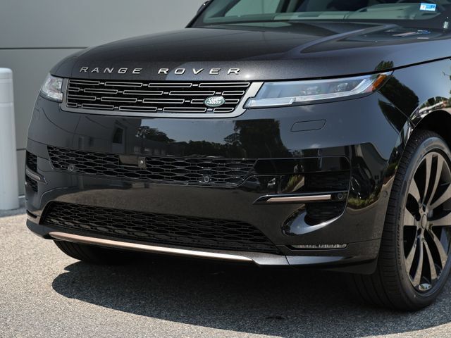 New 2026 Land Rover Range Rover Sport Dynamic SE AWD/4WD image 2